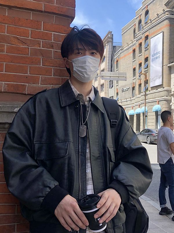 89579754e3f0f6a1e1efbf034e83f859